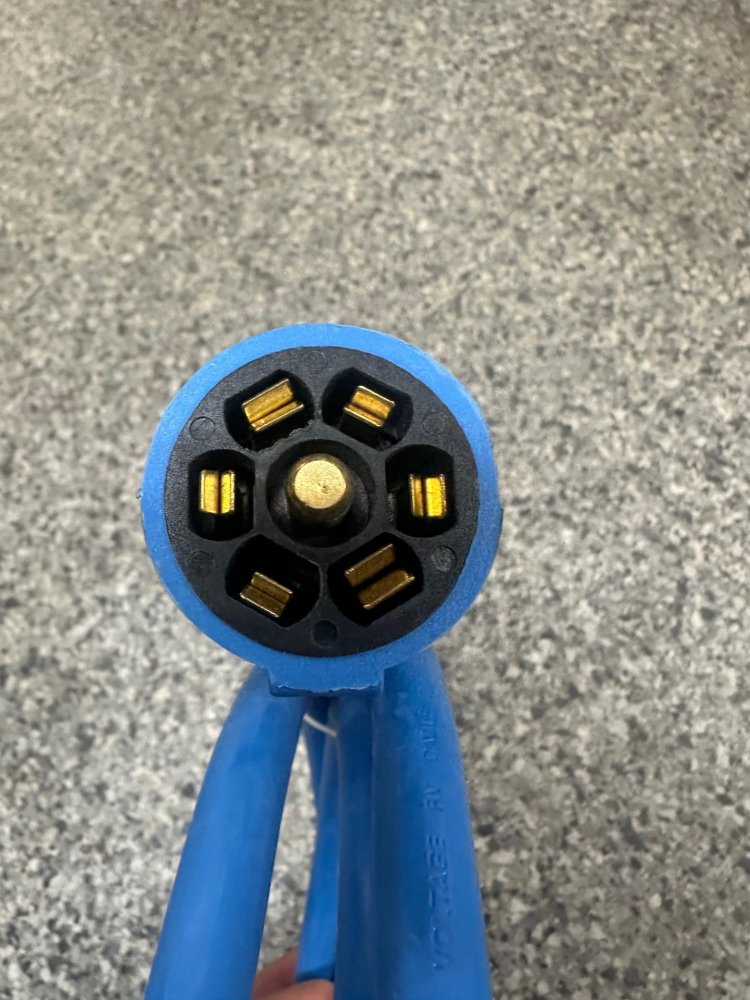 7-WAY CONNECTOR WITH MOLDED CABLE AND WIRING, ARCTIC BLUE, TRAILER END, 8' LONG, -40 RATING