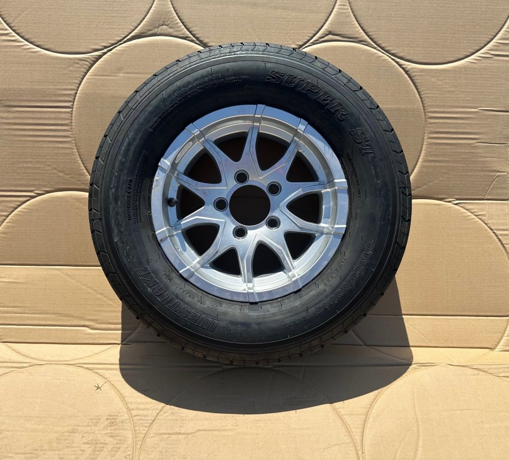 ALUMA 5 SPOKE SPLIT, ALUMNIUM EAGLE W/ ST175/80R13 LRC 5X4.5 SPARE TIRE
