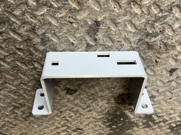 FAB, BOLT ON SPARE TIRE CARRIER FOR AL/ENCL, STEEL