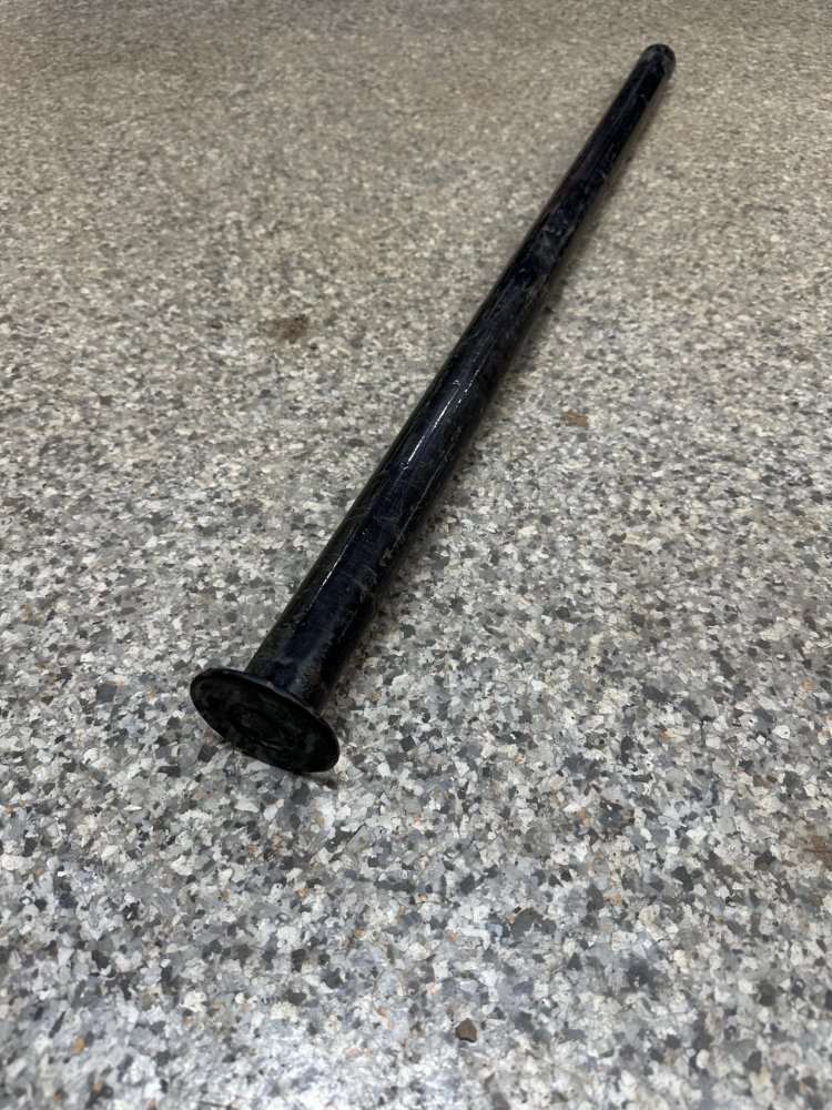 30" X 1-3/4" ROD ASSEMBLY FOR STAND UP / FLIP UP RAMPS, WASHER END AND RETAINER HOLE, BLACK STEEL