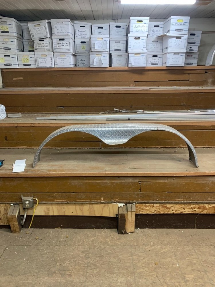 USED ATP TANDEM AXLE FENDER, DENTED AND CREASED, 9"X67"X18" ALUMINUM TREAD PLATE