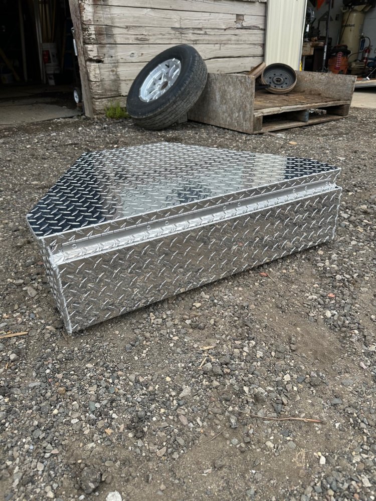 ALUMA TOOL STORAGE BOX, 60 DEGREE, 82 SERIES, ALUMINUM