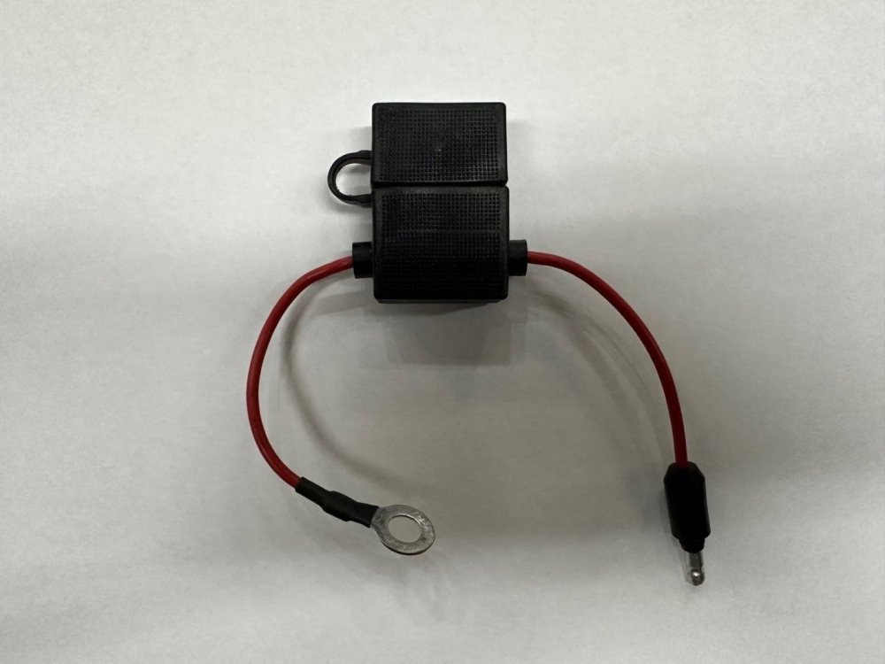 LOADTRAIL HARNESS, CIRCUIT BREAKER/FUSE FOR DUMP TRAILER HARNESS, WITH 12V-20A AR6