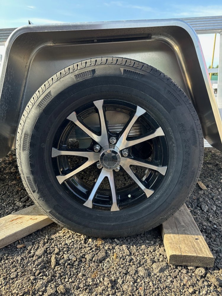 205/75R15 SPORT HAVEN ALUMINUM SPARE TIRE & WHEEL - ALUMINUM/BLACK EDGE - 5 LUG X 4.5 , 5X4.5