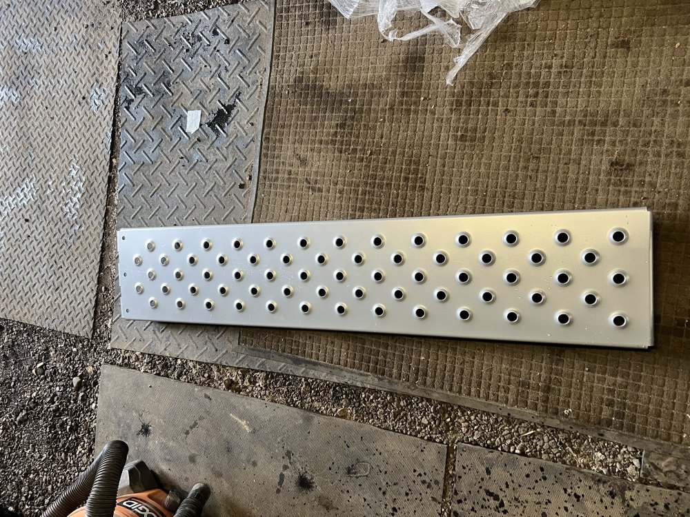 SURE-TRAC FAB, CAR HAULER RAMP 10K 7GA - FOR ALUMINUM TRAILERS, STEEL PAINTED SILVER