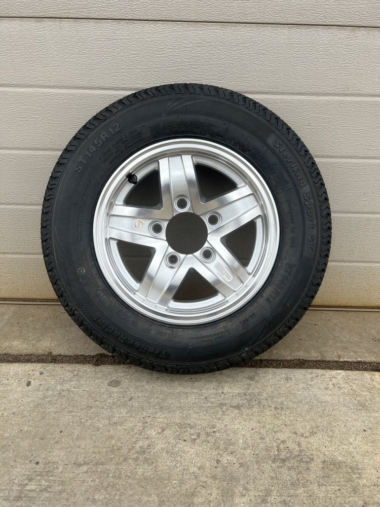 145/R12 ALUMINUM SILVER SPARE TIRE ASSEMBLY