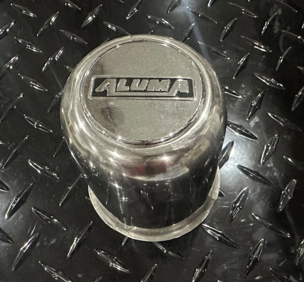 CHROME ALUMA WHEEL CENTER CAP / PLUG 4.28" DIAMETER, FOR LYNX 6-5.5