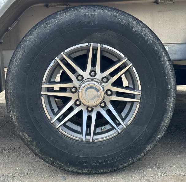 235/80R16 NOVAE ALUMINUM SPARE TIRE & WHEEL - GUNMETAL SPLIT 6 SPOKE SIDEWINDER, 8 LUG, 8X5.5 - LRE