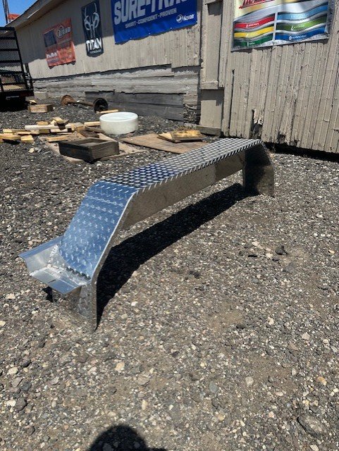 QUALITY STEEL/ALUMINUM REMOVABLE ALUMINUM FENDER ASSEMBLY, TANDEM AXLE