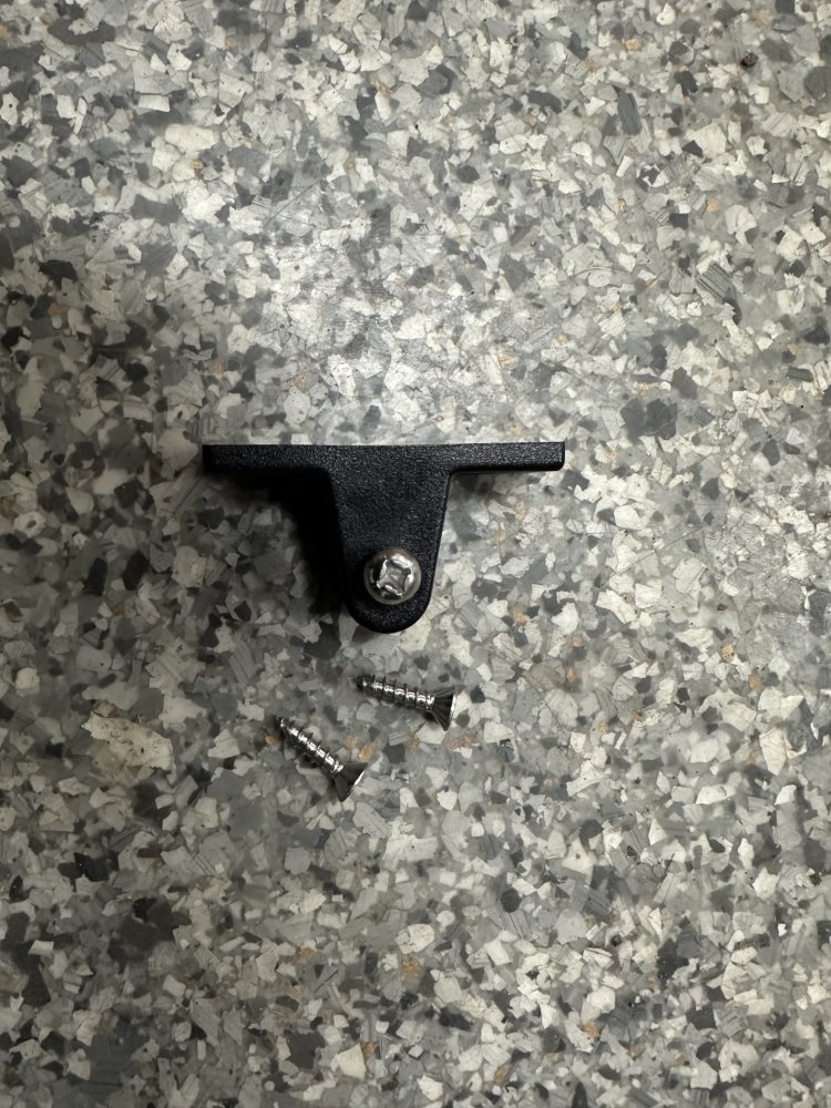 LEGEND BLACK PLASTIC GAS PROP ROD BRACKET