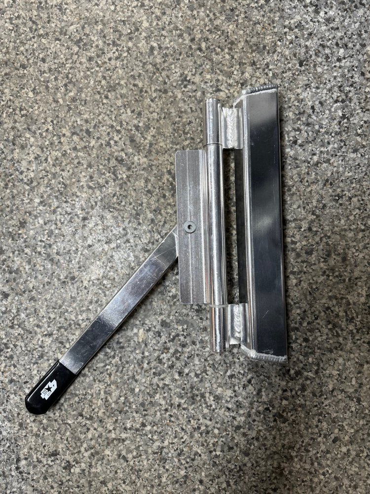 4 STAR ALUMINUM WELD ON RAMP HANDLE ASSEMBLY