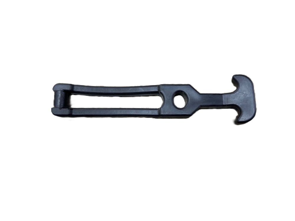 LATCH HANDLE, RUBBER, FLEXIBLE DRAW LATCH