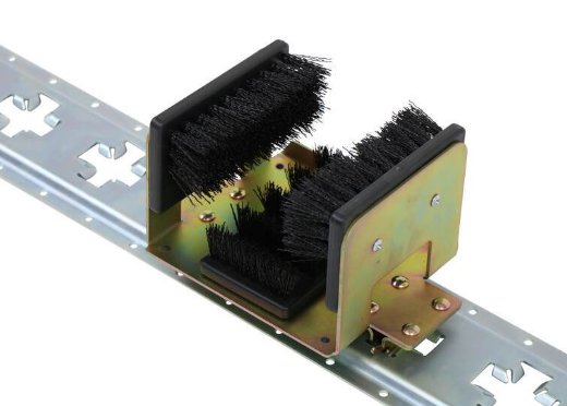 CARGOSMART BOOT CLEANING BRUSH FOR E-TRACK OR X-TRACK SYSTEMS
