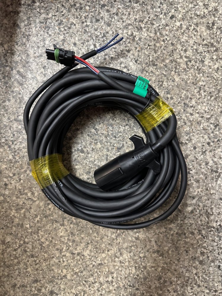 SURE-TRAC WIRING HARNESS FRONT FOR GOOSENECK DUMP TRAILER