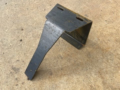LAMAR SPARE TIRE MOUNT PLATE, 25.27X8.25X1/4 - RAW, UNPAINTED