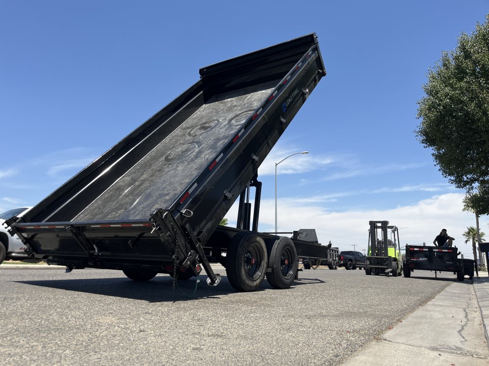 2025 Load Trail DZ9616082 Dump