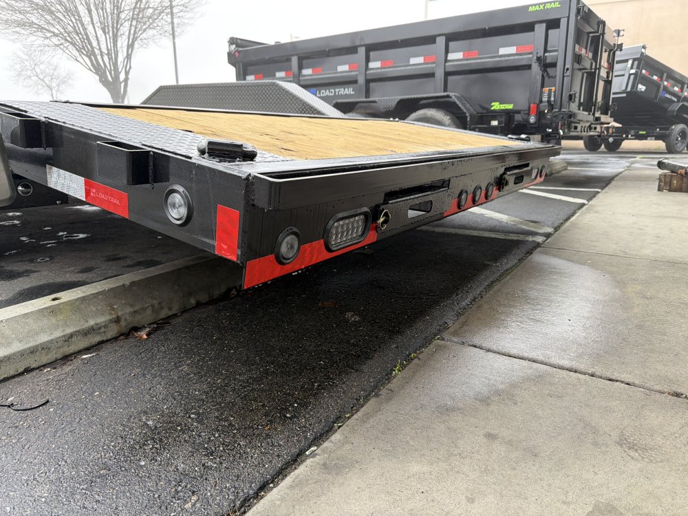 2026 Load Trail CH0222072 Equipment