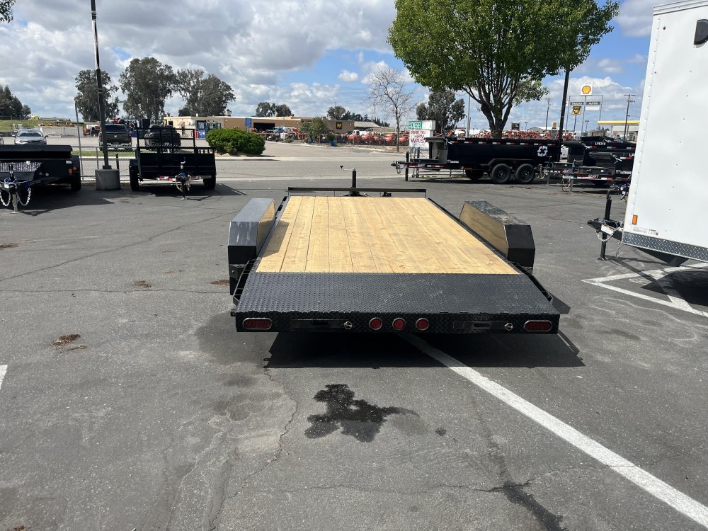 2025 Buckshot Caliber 16D Car / Racing Trailer