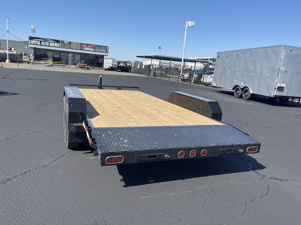 2025 Buckshot Caliber 16D Car / Racing Trailer
