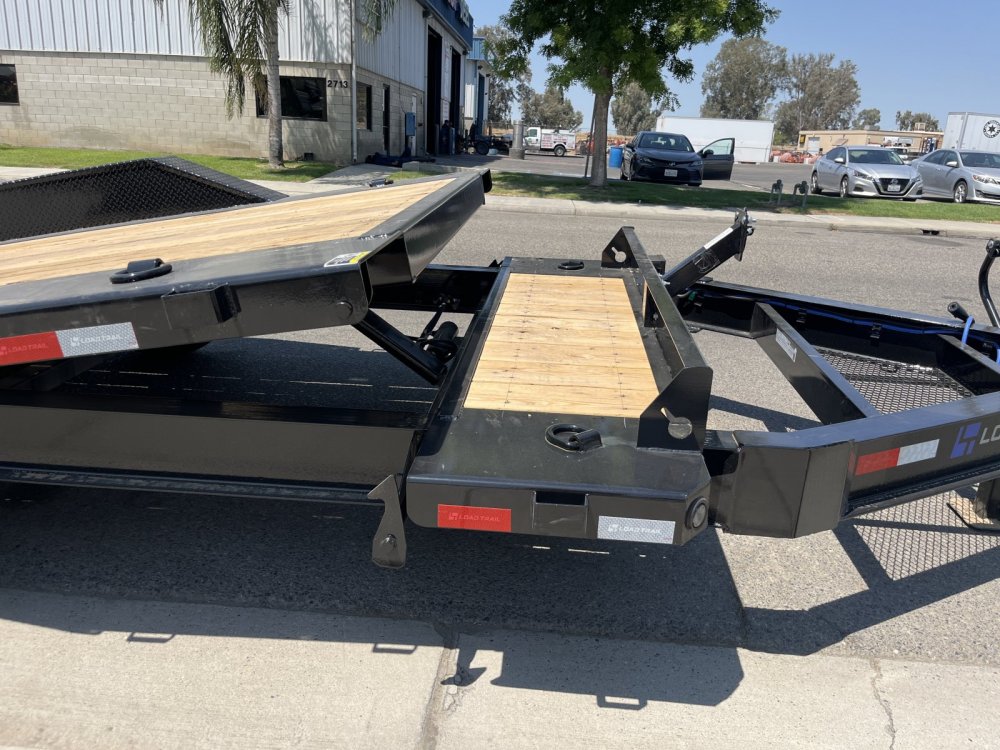 2026 Load Trail TH0218072 Tilt