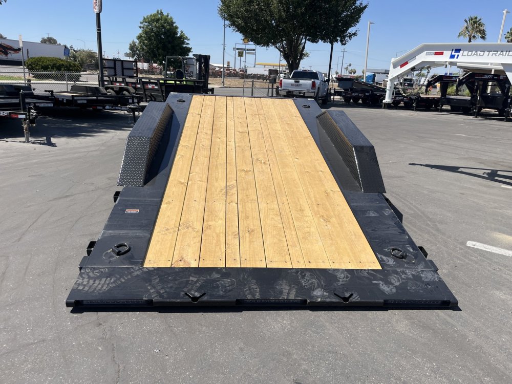 2026 Load Trail TH0218072 Tilt
