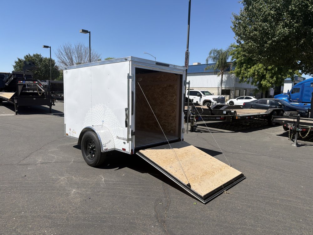 2027 Continental Cargo E-5x8sa Enclosed Cargo