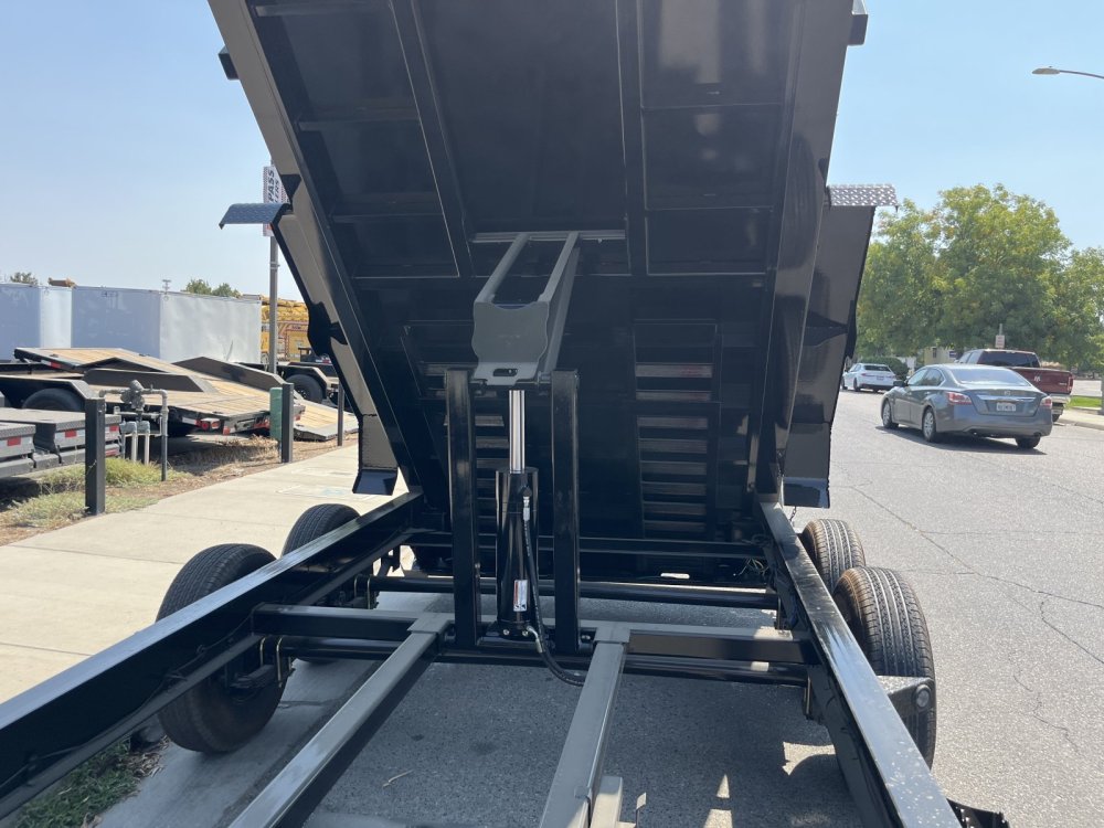 2026 Load Trail Dl8314072 Dump