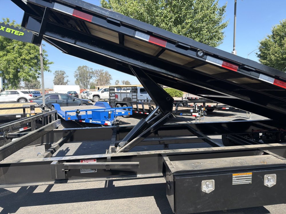 2026 Load Trail PE0224082 Tilt