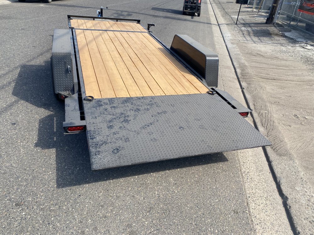 2024 R & J Trailers Inc Gt-7x2025 3/4 tilt Tilt