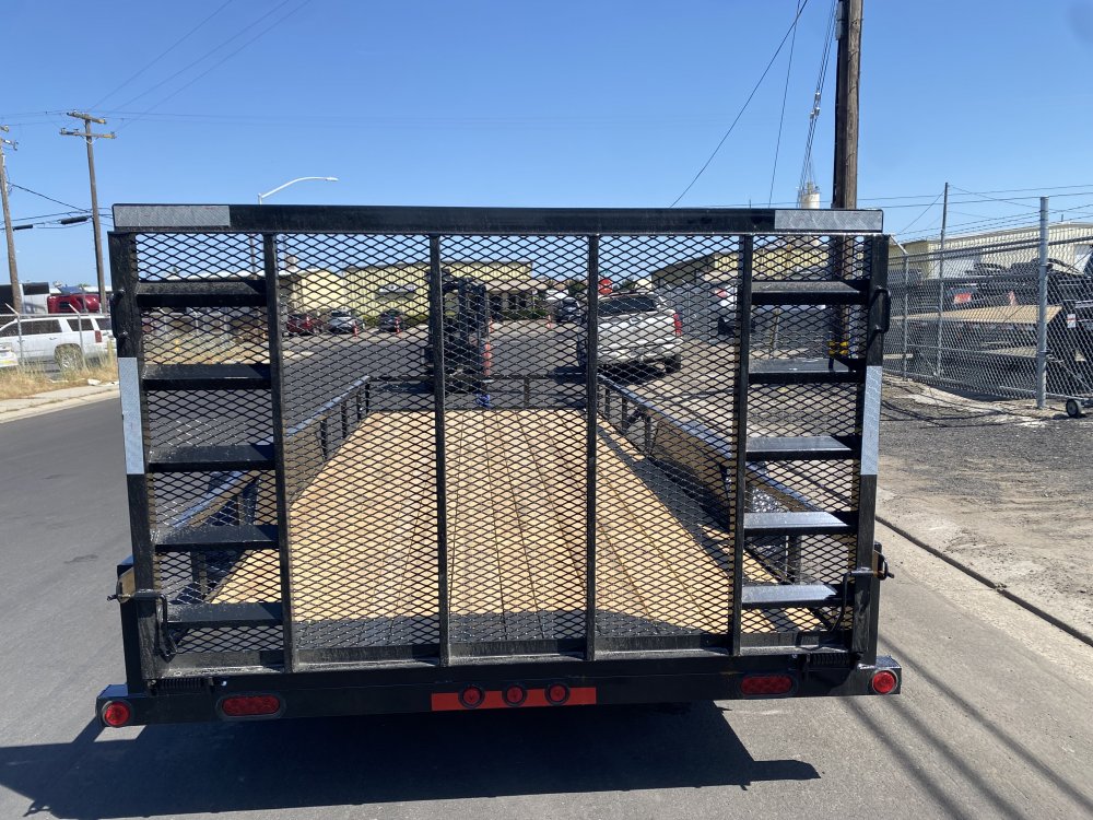 2025 Load Trail UE8318032 Utility