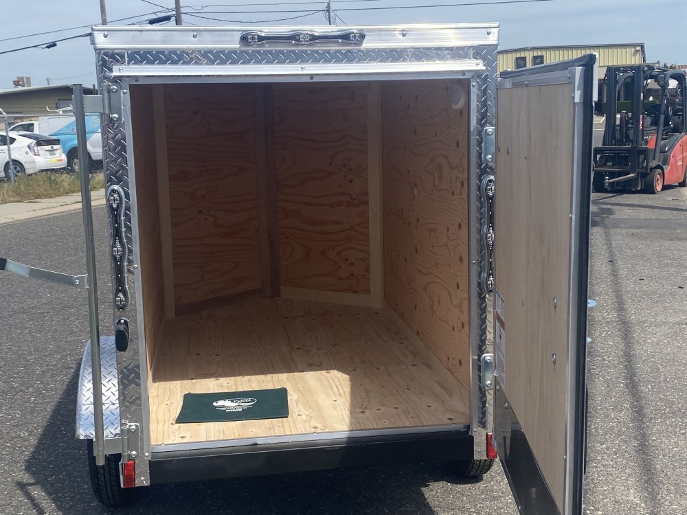 2026 Continental Cargo E-4x6 SA Enclosed Cargo