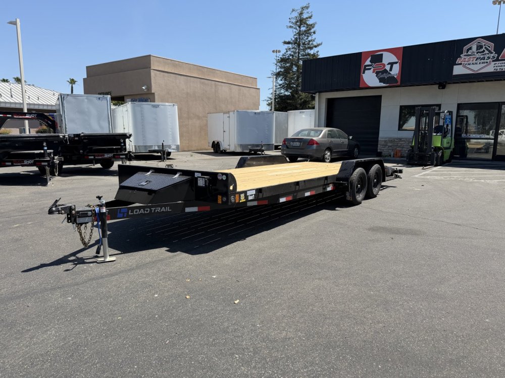 2026 Load Trail CH8320032 Car / Racing Trailer