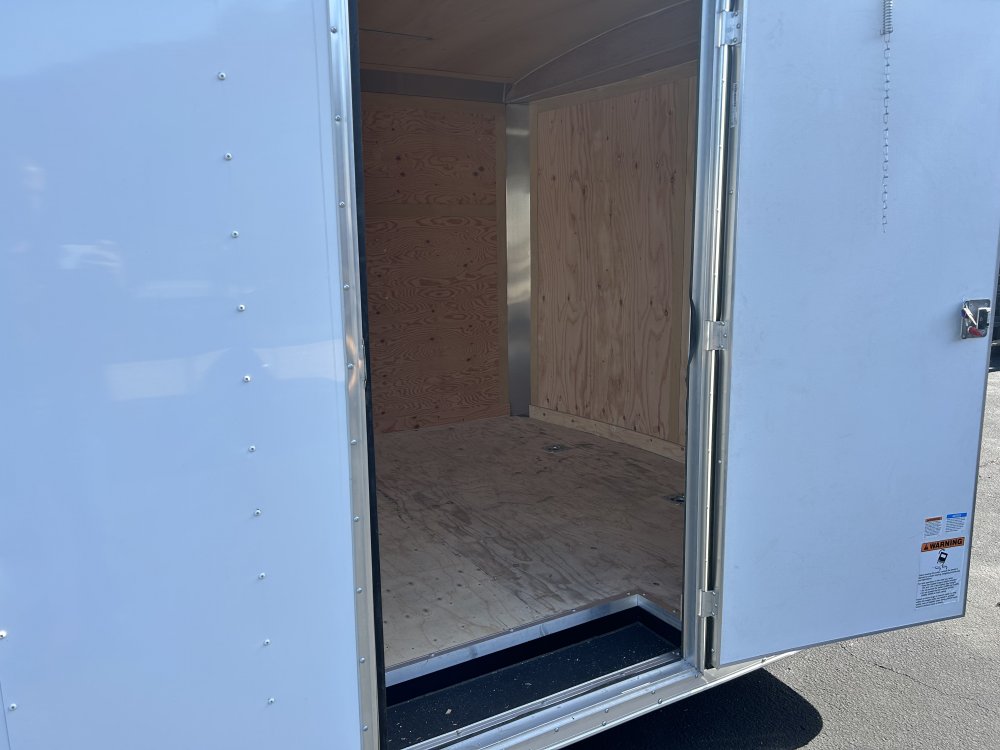 2023 Continental Cargo E-8.5x20ta2 Enclosed Car Hauler