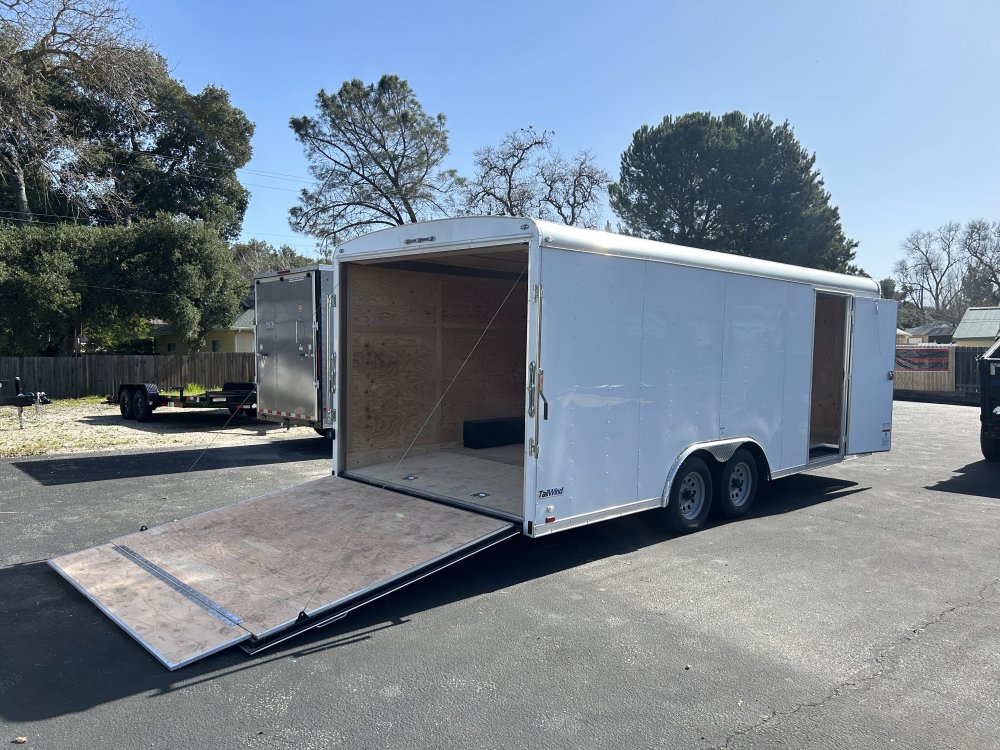 2023 Continental Cargo E-8.5x20ta2 Enclosed Car Hauler