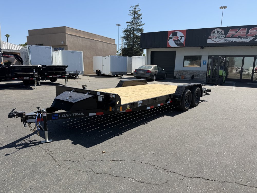 2026 Load Trail CH8318032 Car / Racing Trailer