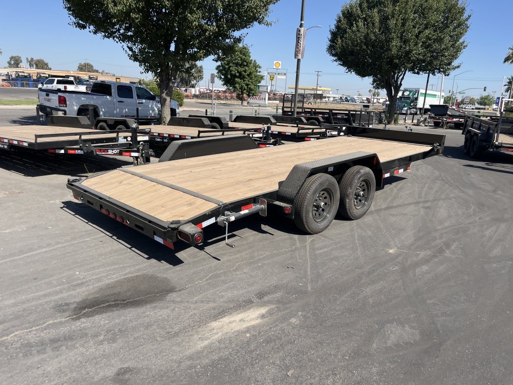 2025 Load Trail CH8320052 Equipment