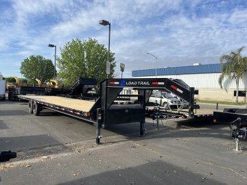 2027 Load Trail GE0232082 Gooseneck Equipment