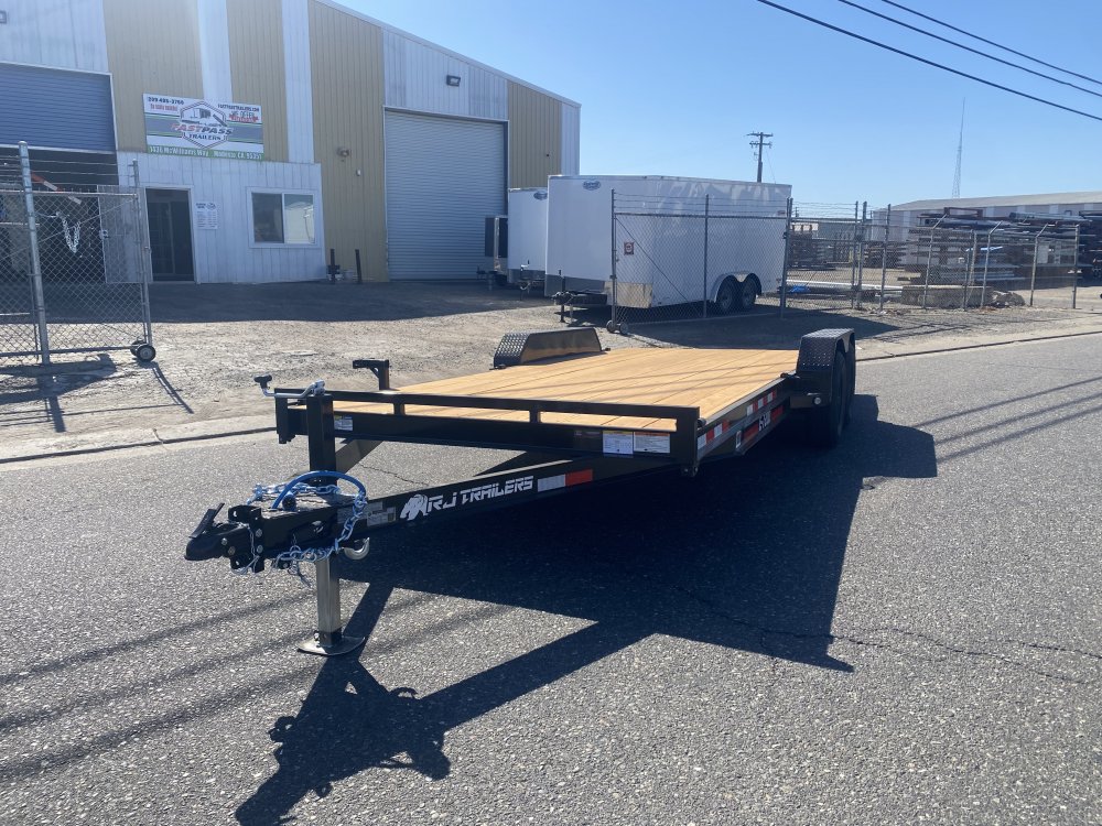 2024 R & J Trailers Inc E-7x20d Equipment