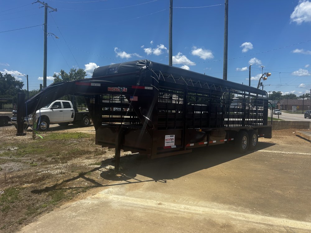 6.8x24' Neckover Livestock
