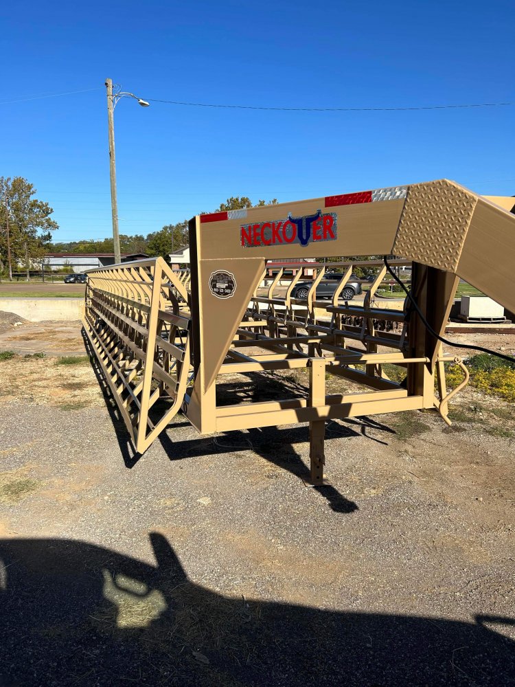 8x38 Neckover Hay