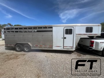 2003 Featherlite 24' Stock Combo