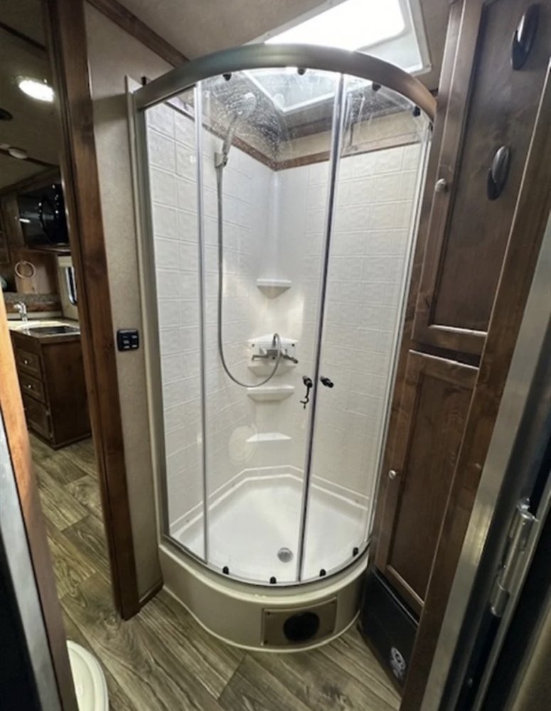 2023 Logan Coach Trailers Livestock Gooseneck Trailer with 13' Living Quarters