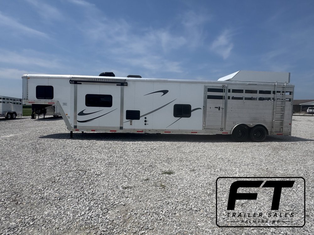 2018 Merhow Stock Combo 13'6 LQ w/ Bunk Room 16' Stockback