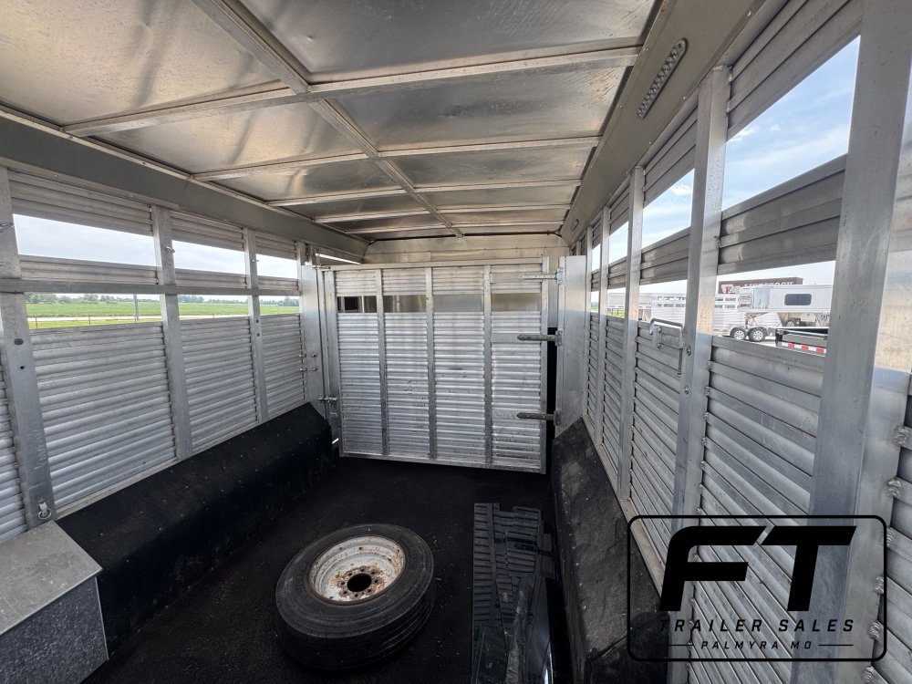 2018 Merhow Stock Combo 13'6 LQ w/ Bunk Room 16' Stockback