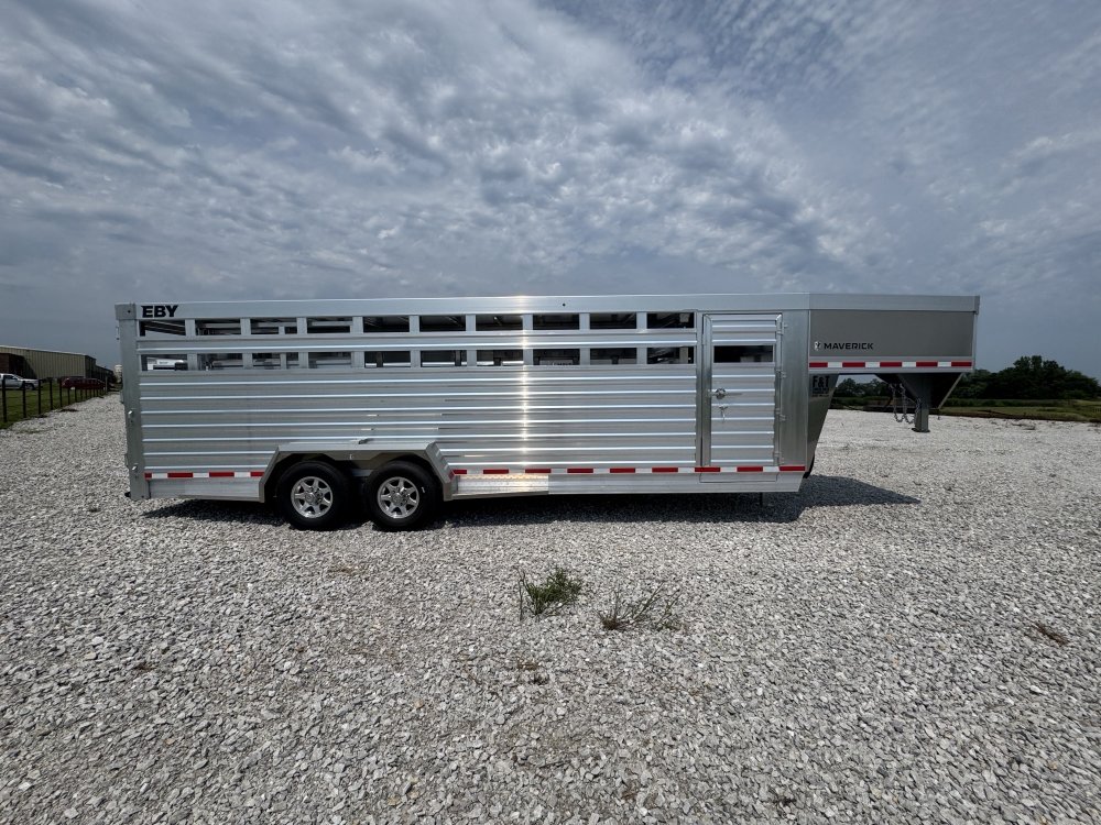 2026 Eby Maverick 24' Livestock Trailer