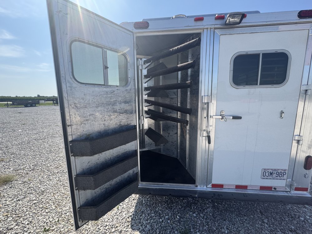 2006 Elite 5 Horse w/ 18'6 LQ