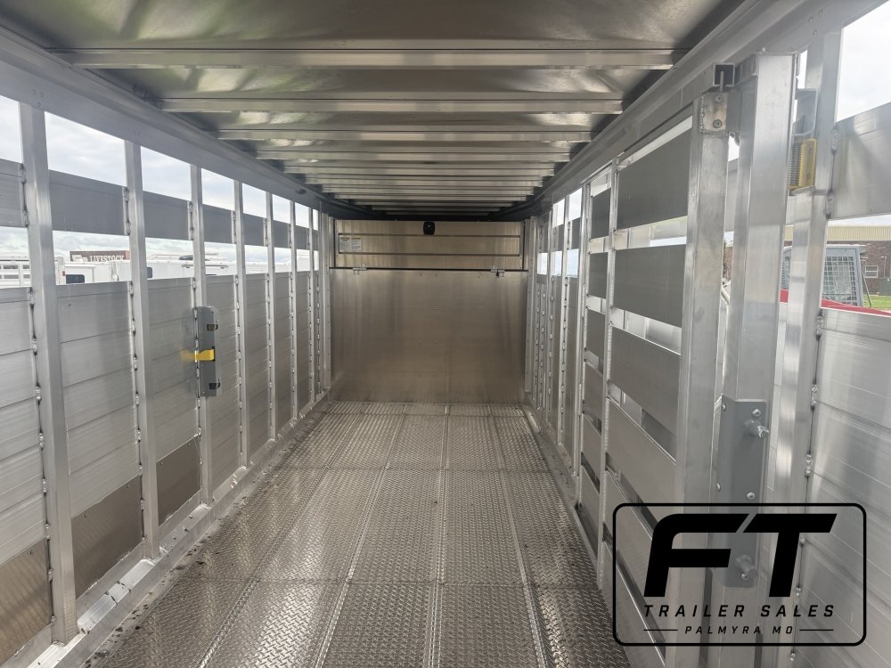 2027 Eby 20' Maverick Livestock Trailer