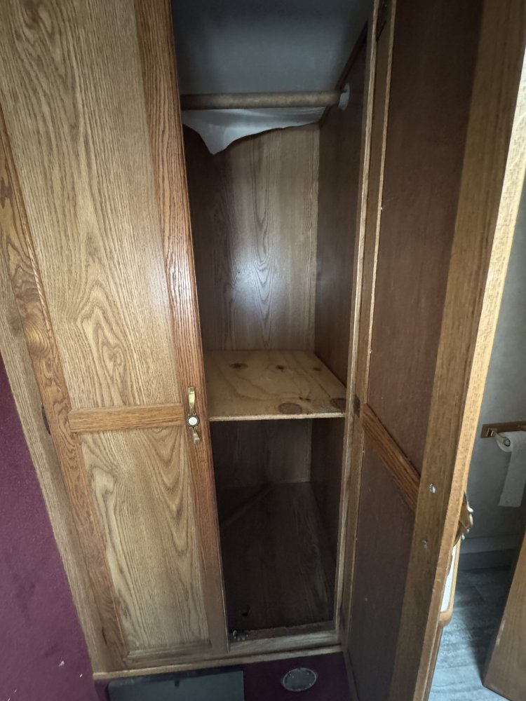 1997 Kiefer Built Horse - Living Quarters