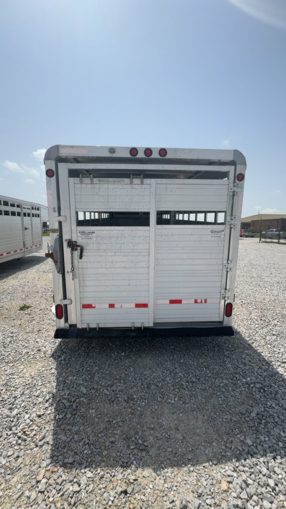 2001 Kiefer Built 22' Stock Trailer