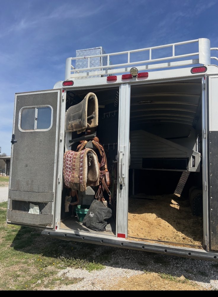 2003 Elite 4H 17' LQ w/ Bunkroom